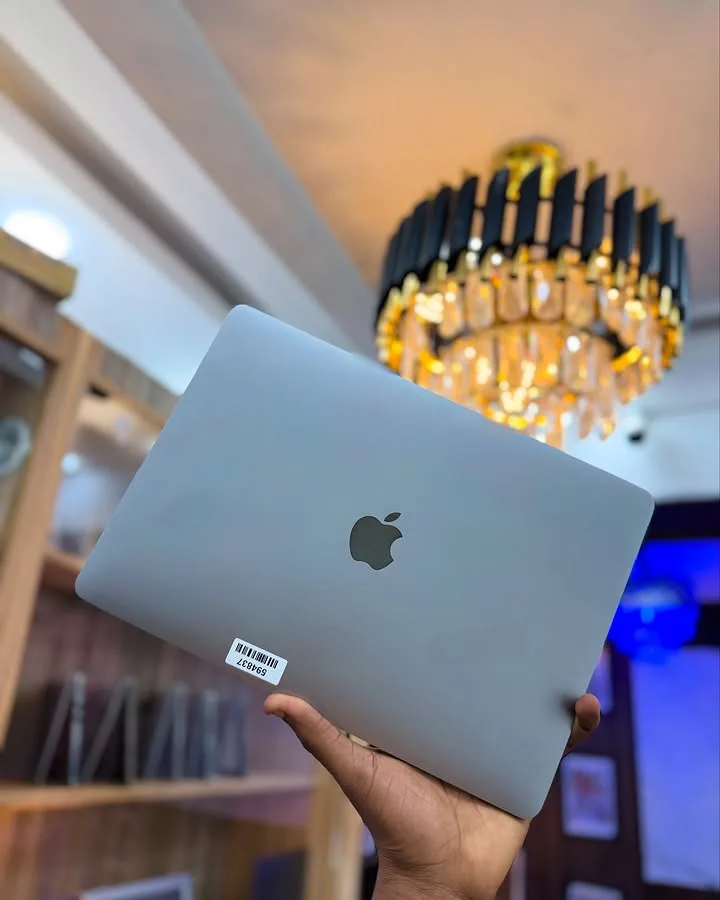 💻✨ MacBook Pro 13" (2020)✨💻 Core i5 Ram 16gb (L)