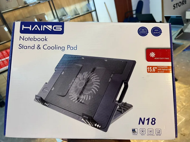 SUPPORT PC PORTABLE AVEC VENTILATEUR
