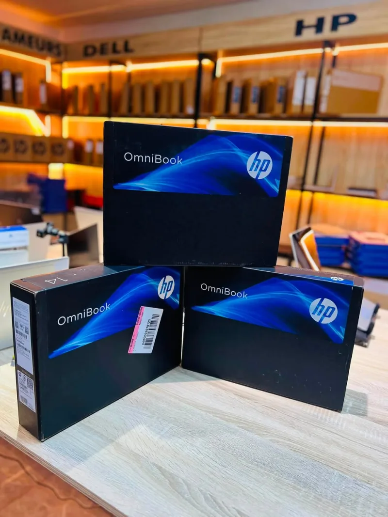 Le HP OmniBook X Flip 2025 tactile pliable avec inteligence artificielle integree